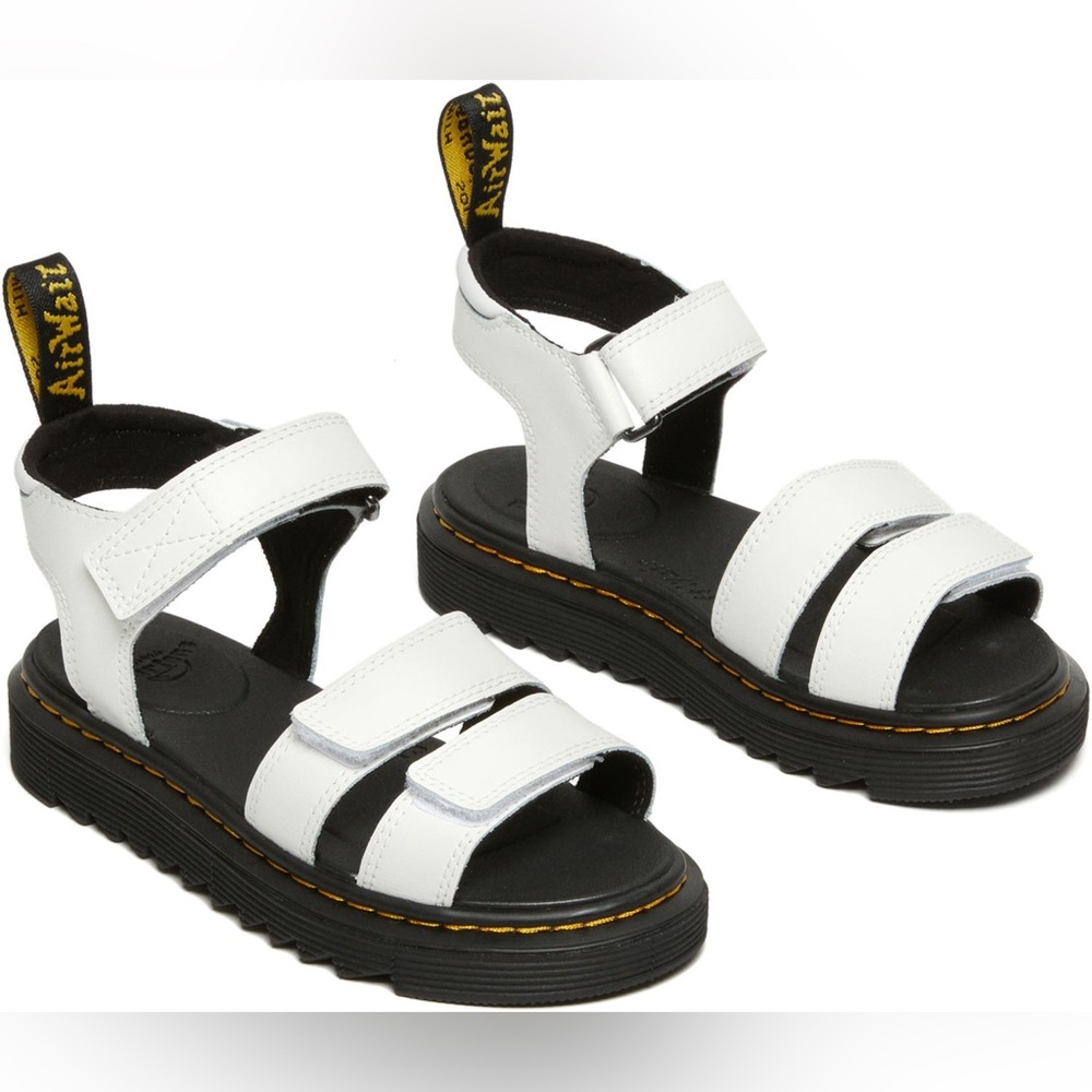 Dr. Martens Youth Klaire Lamper Sandals